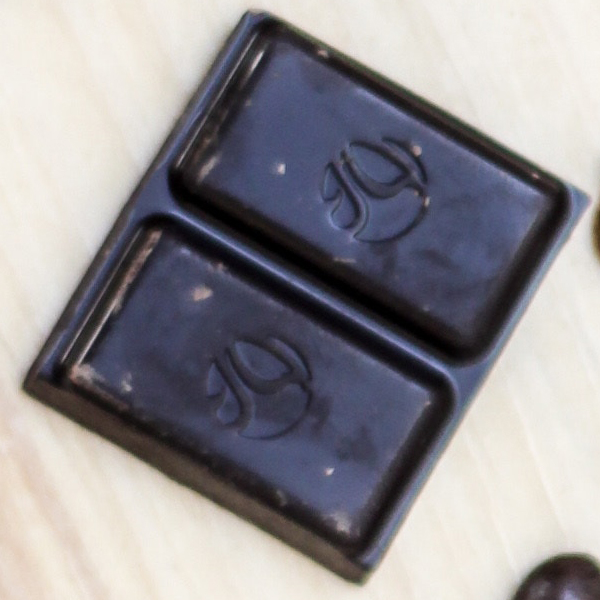 Try to find the best ways to lose weight? Eating these metabolism-boosting superfoods will help you naturally burn crazy amounts of fat. #superfood #diet #healthysnacks