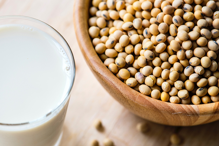 Would you love a GUARANTEED flat tummy? Adding these healthy foods to your diet will help you slim down, tone, tighten and expose your flat 6-pack tummy within!