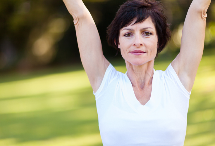 Weight loss over 40 doesn't have to involve draining workouts that leave you feeling exhausted! It's possible to DOUBLE your fat loss by incorporating yoga into your life.