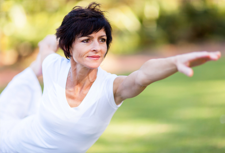 Weight loss over 40 doesn't have to involve draining workouts that leave you feeling exhausted! It's possible to DOUBLE your fat loss by incorporating yoga into your life.