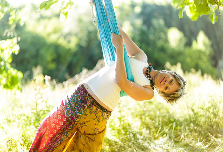 INCREDIBLE weight loss! This mother of 3 lost over 75 pounds while improving her strength, flexibility and mental health.