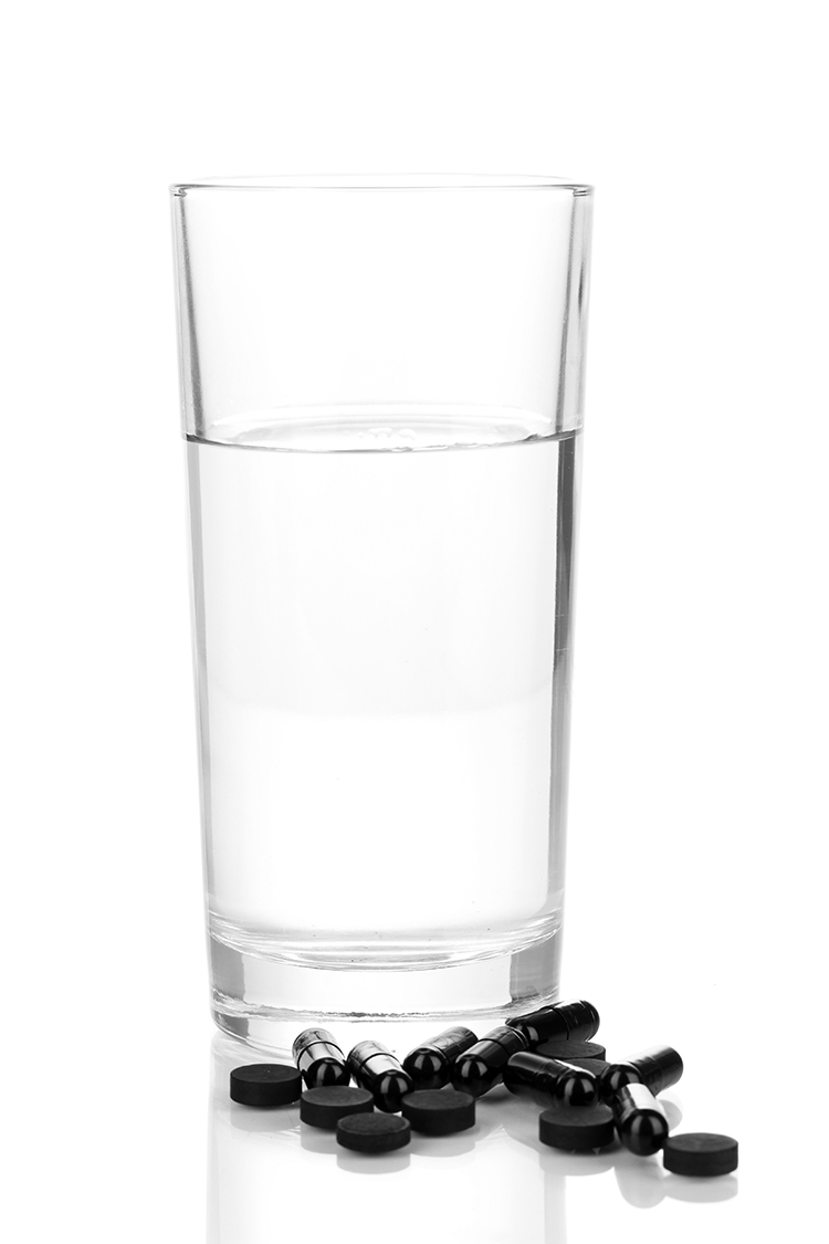 These incredible detox water recipes not only help with bloating and digestion but can DOUBLE your weight loss for that flat tummy of your dreams. They also have anti-aging benefits and much, much more! #detoxwater #detoxdrinks #detoxwaterrecipes #detoxwaterchallenge