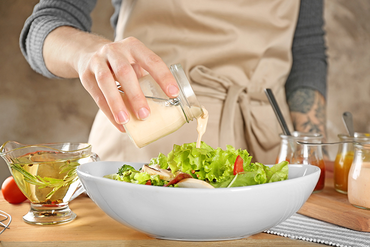 When we think of starting a weight loss routine counting calories is the first thing that comes to mind. Of course, counting calories is important, but there are easy weight loss tips to naturally begin to lose weight while healing your body and satisfying hunger pangs.